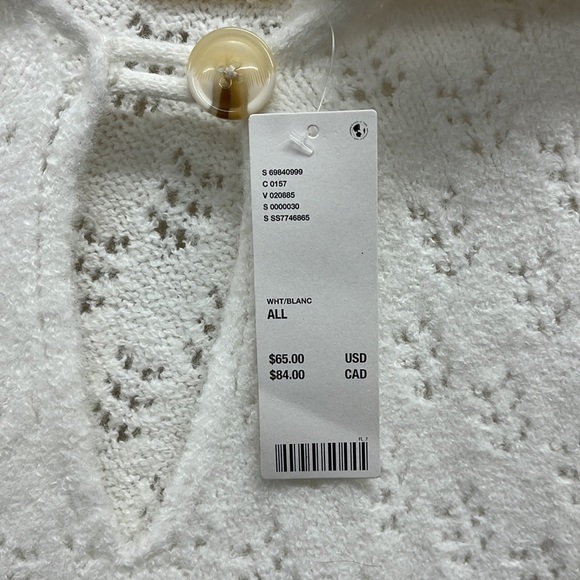 UO Urban Outfitters White Knit One Button Poncho OS - Picture 5 of 6